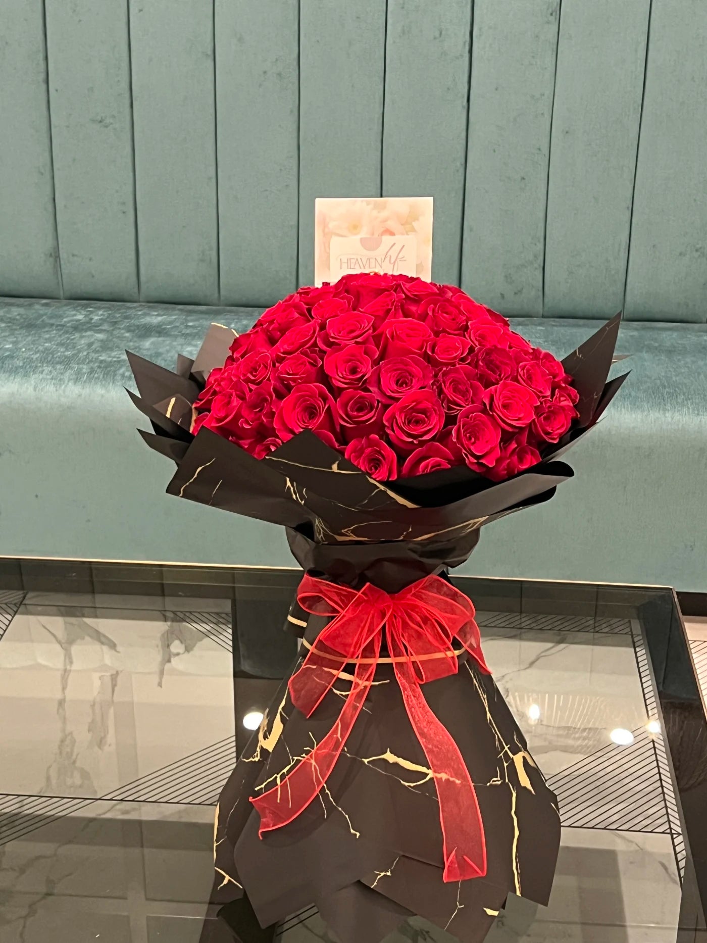 50 Red Premium Roses