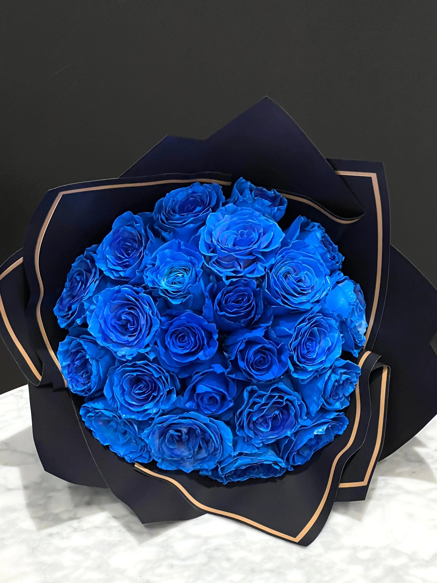 50 Blue Premium Roses