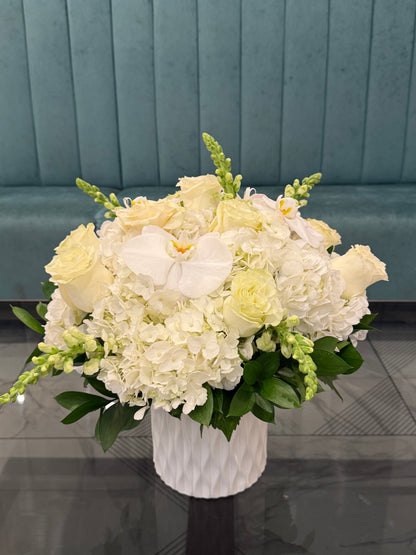 White Roses and Orchids Luxury