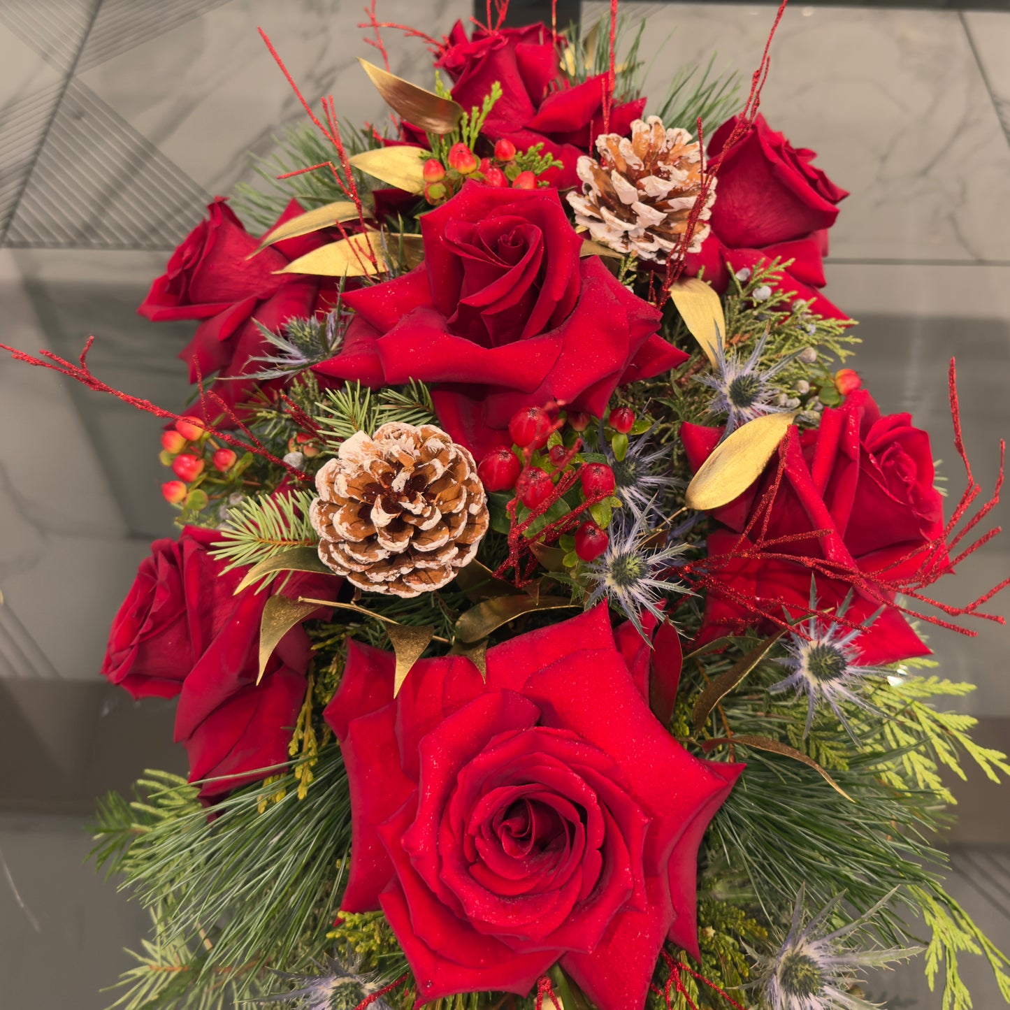 “Golden Christmas Night”