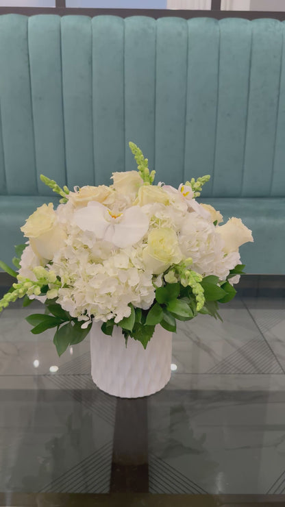 White Roses and Orchids Luxury